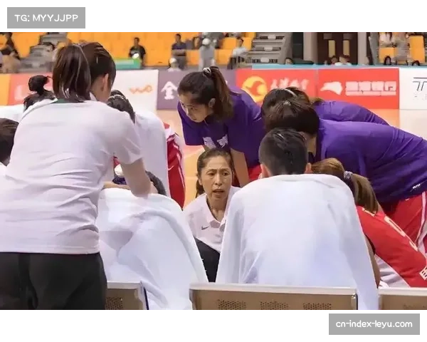 广东女篮为功勋球员于东和沈怡举行退役仪式 致敬元老贡献